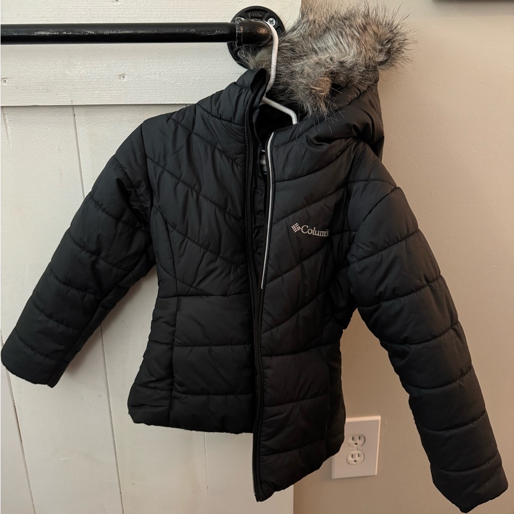 Never worn!!!